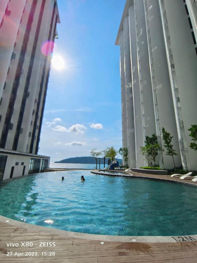 Relaxing Suite @Suzana The Shore Kota Kinabalu Exteriör bild